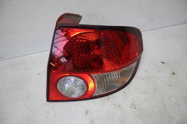 FEU ARRIERE DROIT HYUNDAI - Vue 1